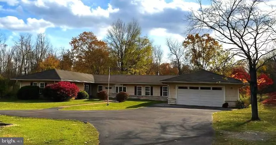 Charles Town, WV 25414,3622 SUMMIT POINT RD