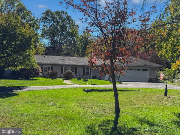 Charles Town, WV 25414,3622 SUMMIT POINT RD