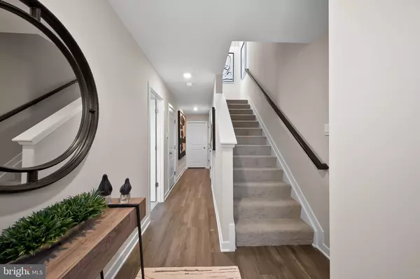 Charles Town, WV 25414,371 ECLIPSE ST