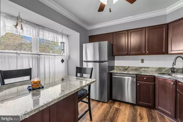 Monroe Township, NJ 08831,14 DEERFIELD LN