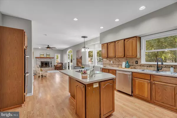 Berlin, NJ 08009,28 WINFIELD DR