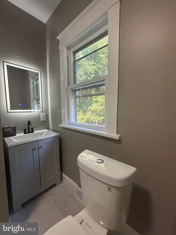 Trenton, NJ 08638,200 CLAFLIN AVE