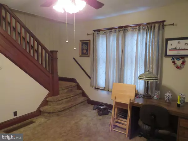 Trenton, NJ 08629,42 BISMARCK AVE