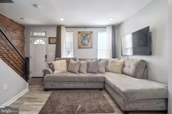 3404 LYNDALE AVE, Baltimore, MD 21213