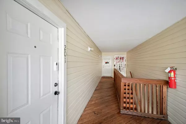 Stafford, VA 22554,75 RED MAPLE CT