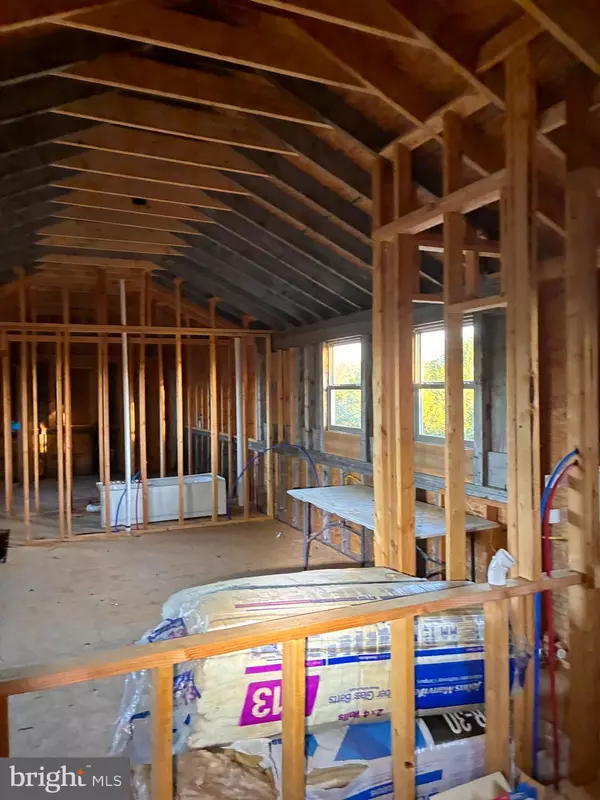 Port Norris, NJ 08349,1073 DRAGSTON RD