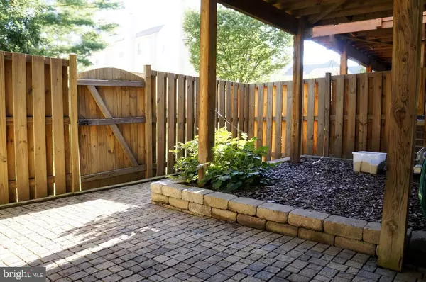 Vienna, VA 22182,2043 PIERIS CT