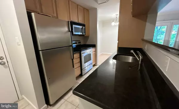 Woodbridge, VA 22191,15522 HORSESHOE LN