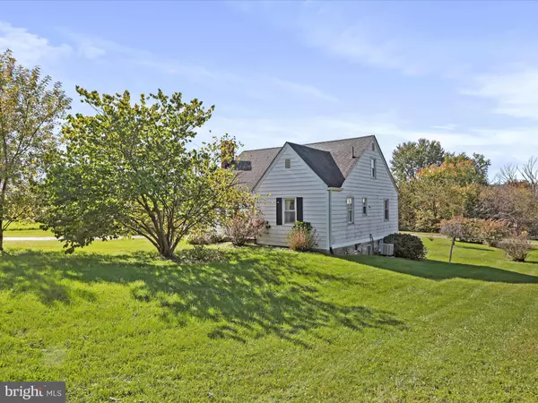 Lovettsville, VA 20180,33 N BERLIN PIKE