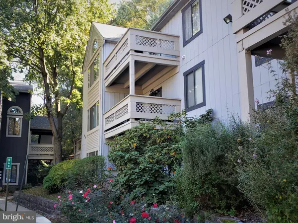 Gaithersburg, MD 20879,58 WINDBROOKE CIR #58