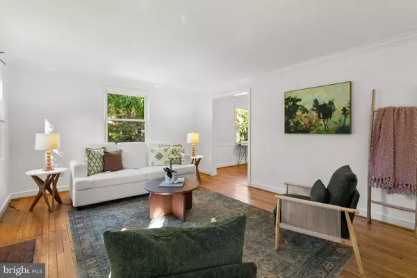 Silver Spring, MD 20901,8702 READING RD