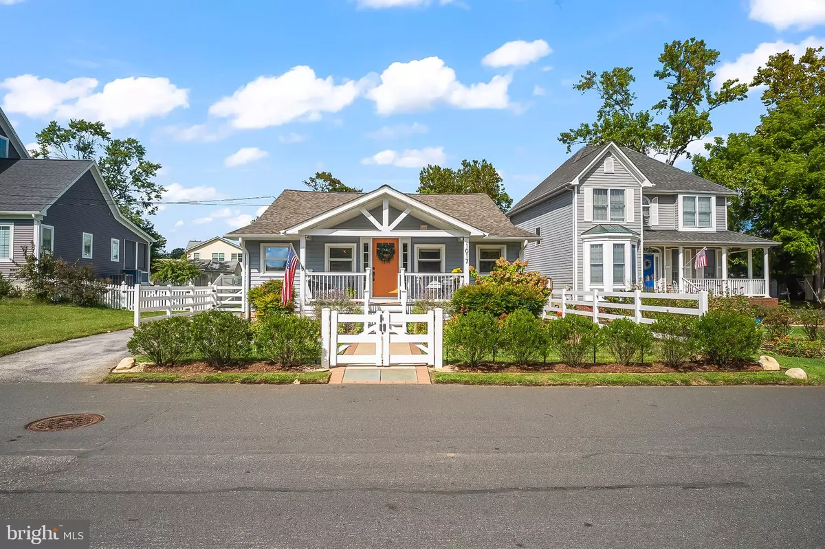 Edgewater, MD 21037,1017 SHORE DR