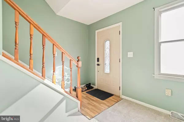 Elizabethtown, PA 17022,15 BEECH LN