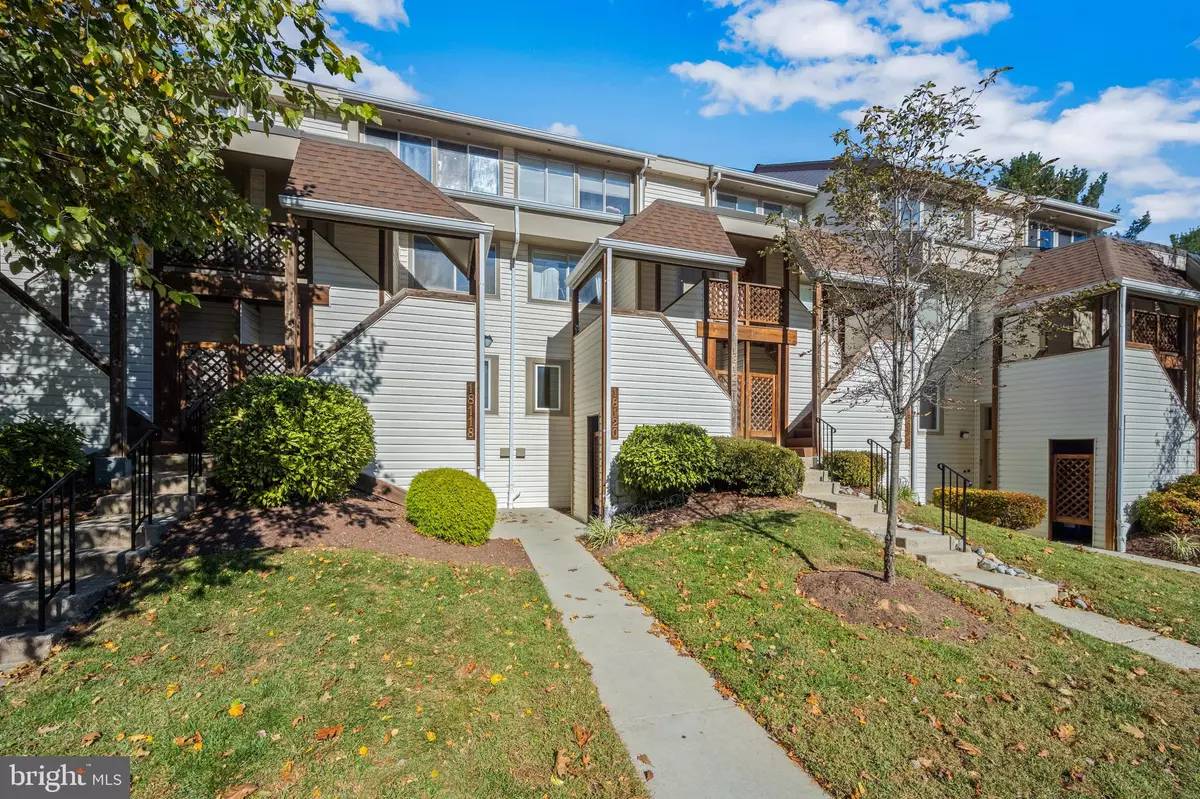 Olney, MD 20832,18120 WINDSOR HILL DR #106A