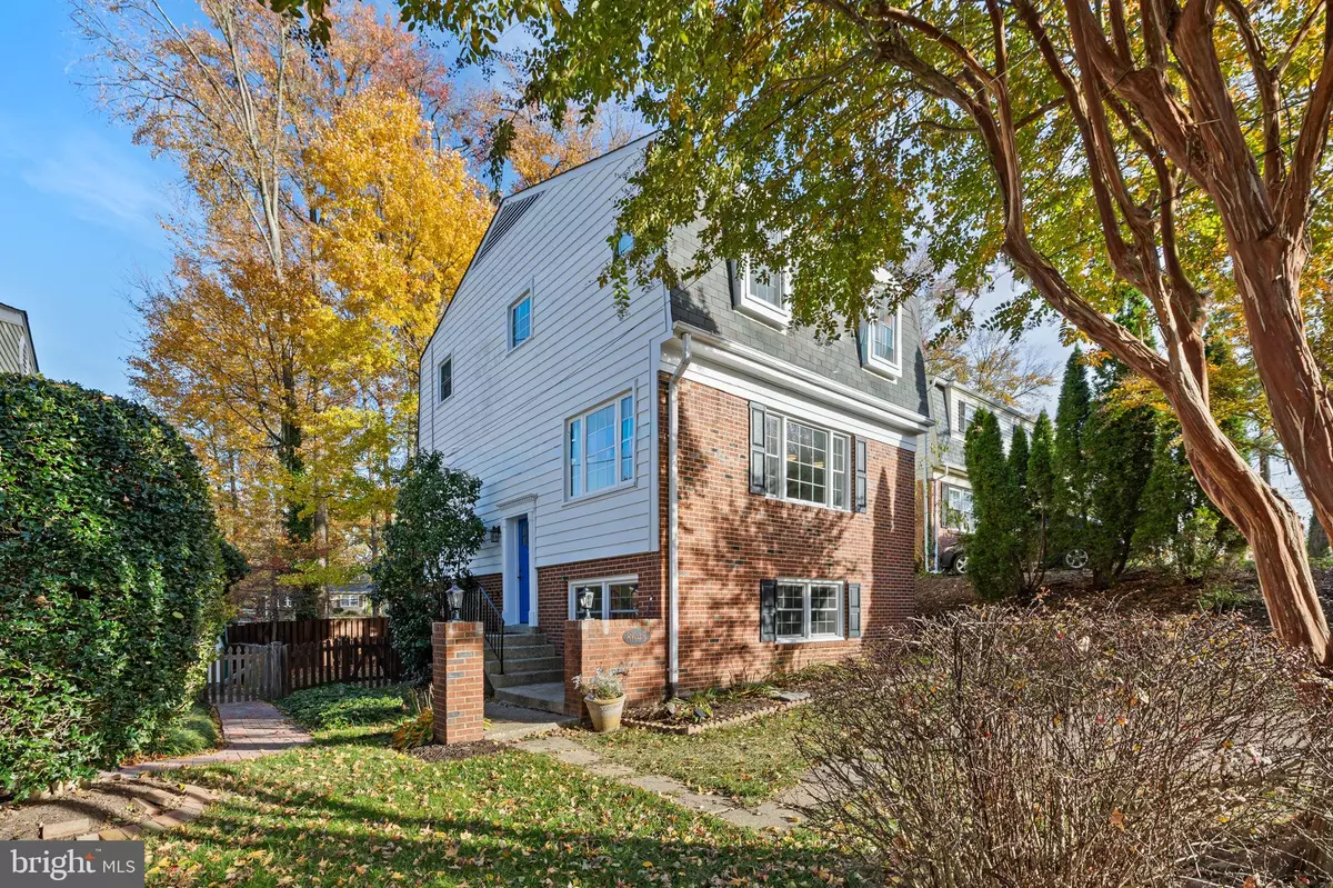 Alexandria, VA 22309,8643 CURTIS AVE