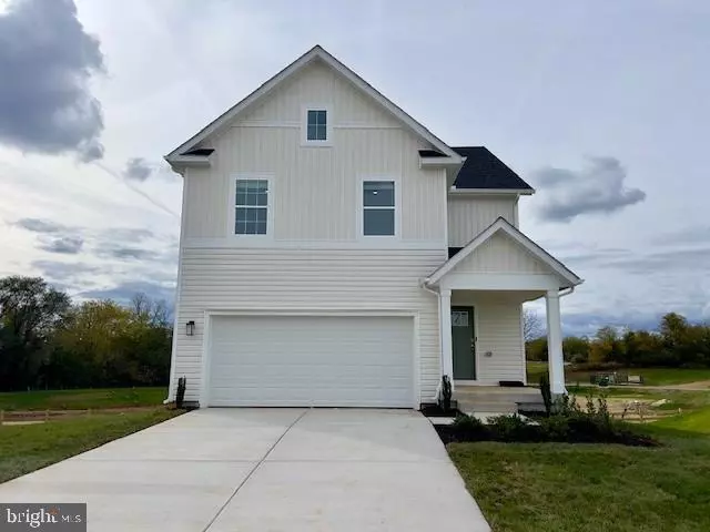 Charles Town, WV 25414,327 ECLIPSE ST