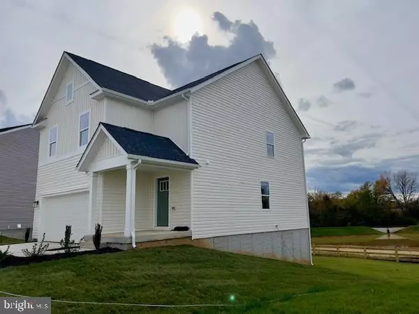 Charles Town, WV 25414,327 ECLIPSE ST