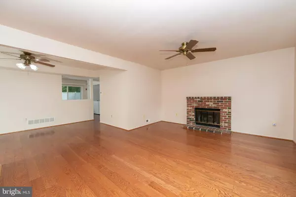 Atco, NJ 08004,16 BROOKVIEW DR