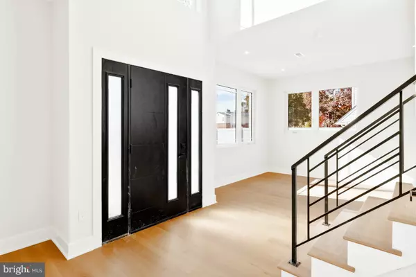 Philadelphia, PA 19114,3215 BROOKDALE RD