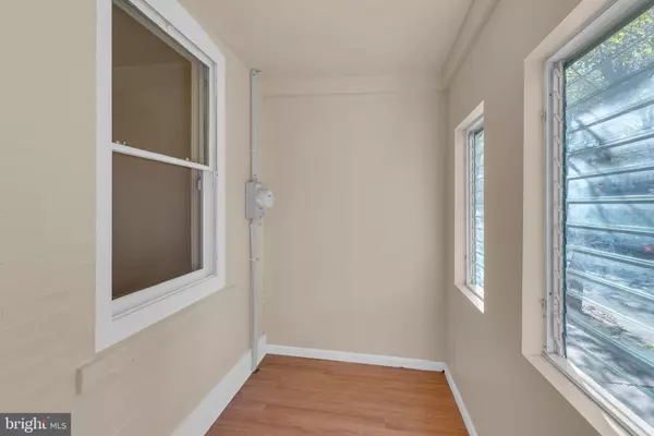 Trenton, NJ 08618,410 STUYVESANT AVE