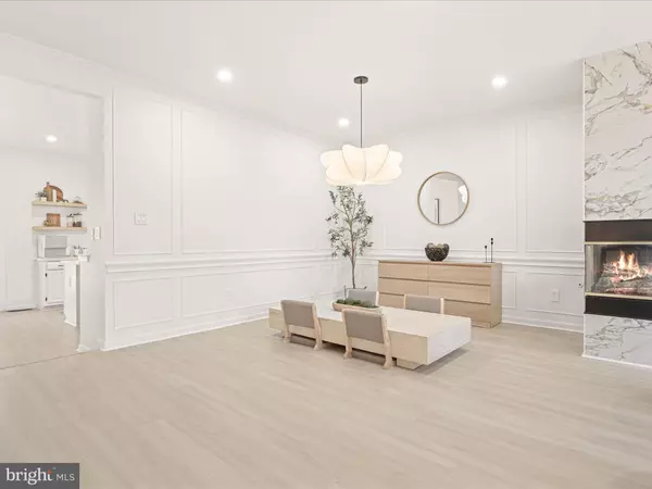 Fairfax, VA 22030,10465 COURTNEY DR