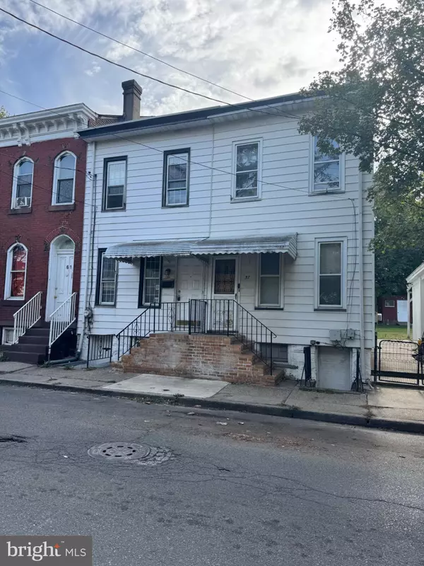 Trenton, NJ 08611,57 GRAND ST