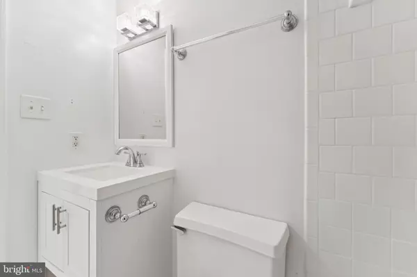 Washington, DC 20009,1718 CORCORAN ST NW #23