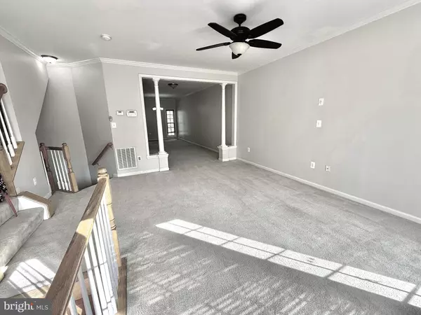 Woodbridge, VA 22193,3362 NADIA LOOP