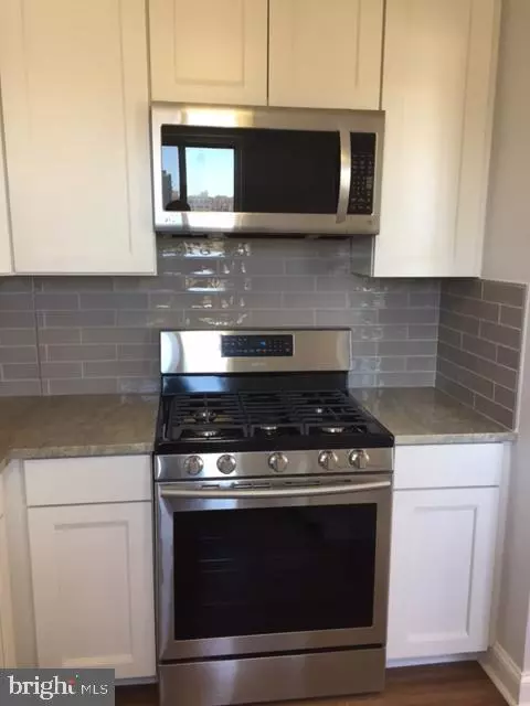 Bethesda, MD 20814,8315 BROOK LN #2-902