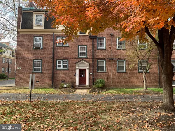 672-00 FRANKLIN PL #A,  Philadelphia,  PA 19123