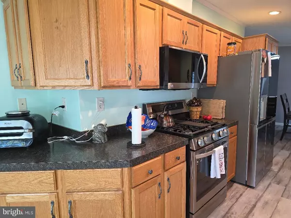 Barnegat, NJ 08005,100 CEDAR LN