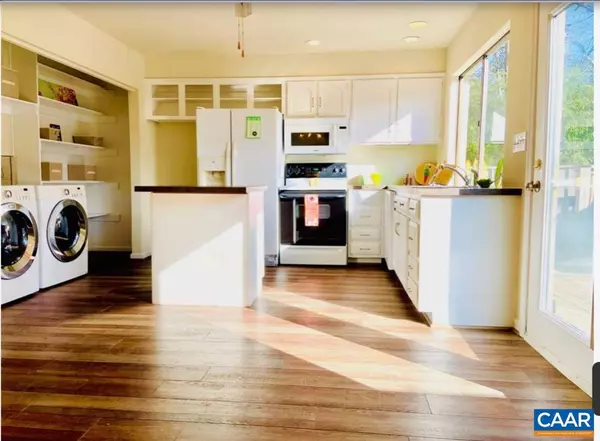 Charlottesville, VA 22901,26 WOODLAKE DR