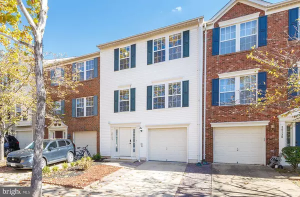 26134 LANDS END DR, Chantilly, VA 20152