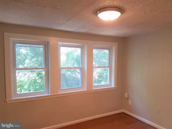 Arlington, VA 22209,1553 19TH ST N #2