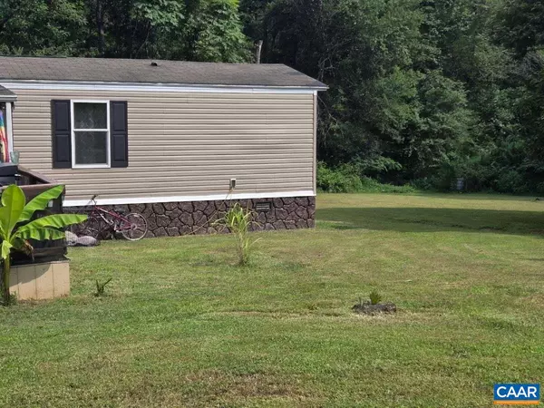 Stanardsville, VA 22973,2018 PARKER MOUNTAIN RD