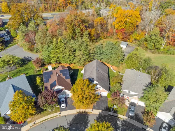 Bordentown, NJ 08620,51 HONEY FLOWER DR