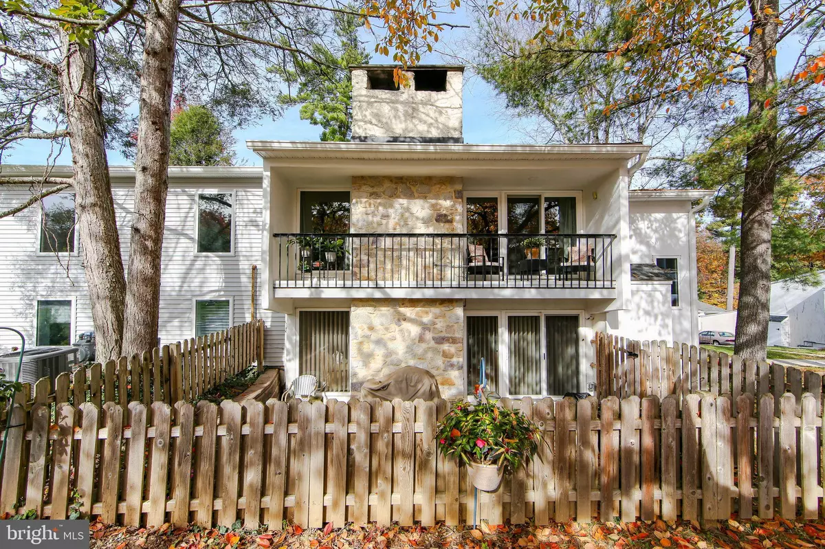 Newtown Square, PA 19073,211 E CHELSEA CIR