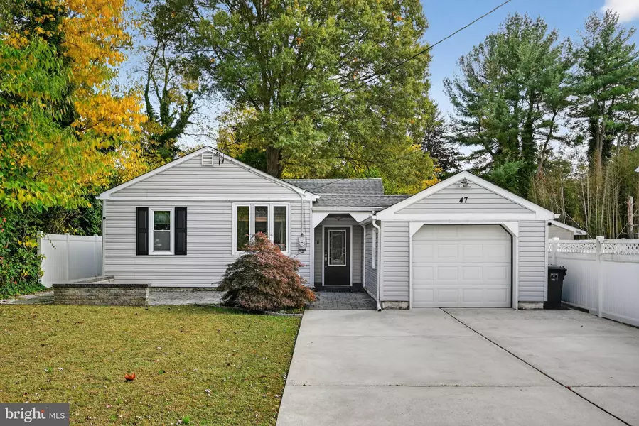 47 NEW JERSEY AVE, Sewell, NJ 08080