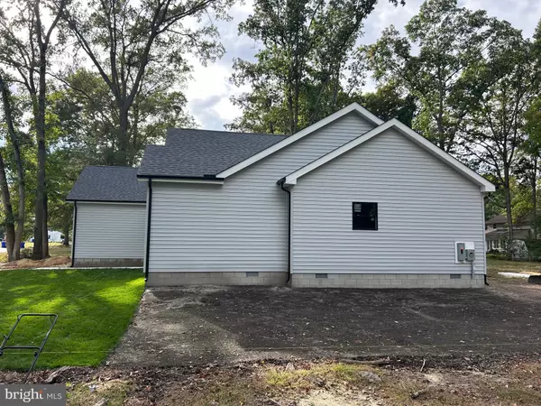 Seaford, DE 19973,6873 ROBIN DR