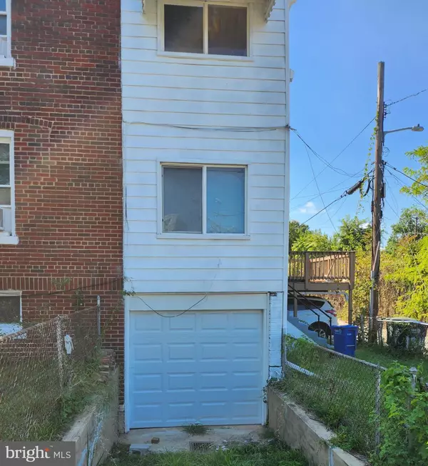 Washington, DC 20020,1342 RIDGE PL SE