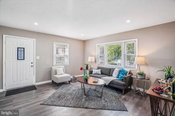 Capitol Heights, MD 20743,628 CLOVIS AVE