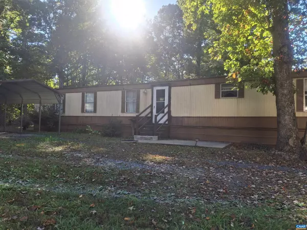 163 VILLAGE LN, Dillwyn, VA 23936