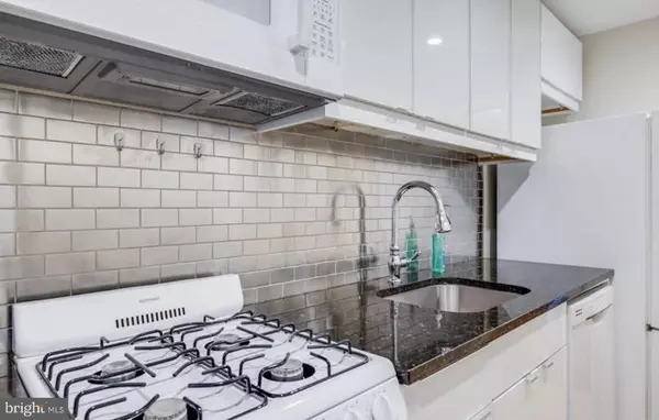 Arlington, VA 22209,1509 N RHODES ST #2
