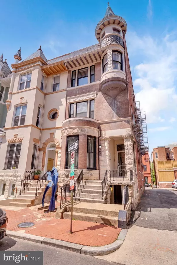 1420 HOPKINS ST NW ##1, Washington, DC 20036