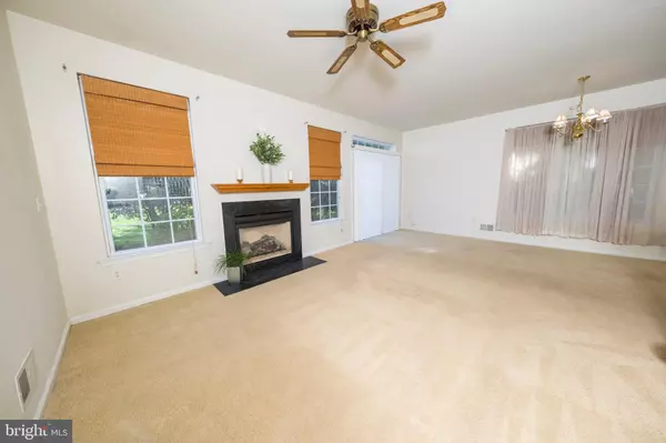 Cinnaminson, NJ 08077,314 HELEN DR