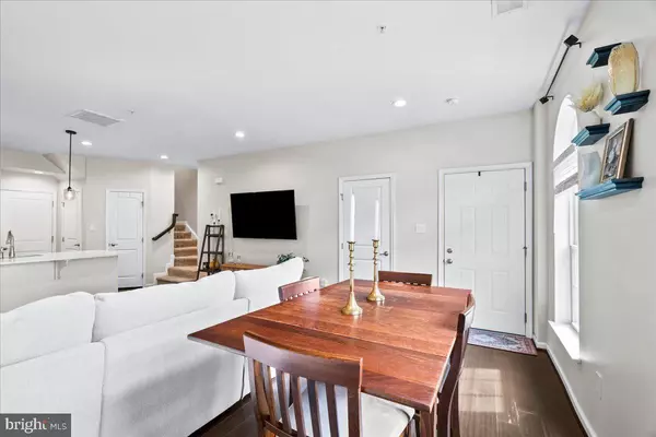 Frederick, MD 21703,6412 WALCOTT LN