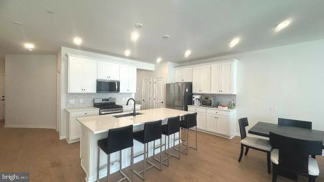 337 MILTON STAMP DR, Glen Mills, PA 19342