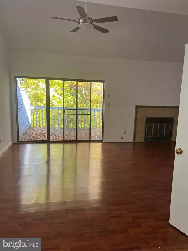 Newport News, VA 23603,218 MISTY POINT LN