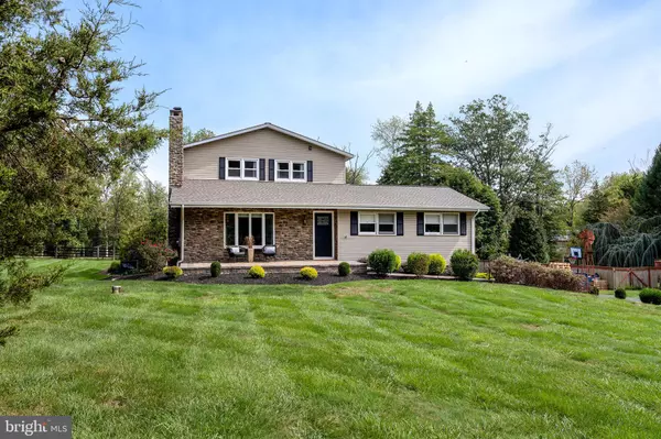 4 NEW RD, Lambertville, NJ 08530