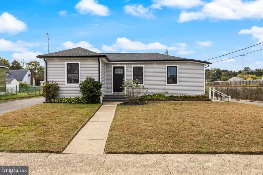 13 BAIRD AVE, Burlington, NJ 08016